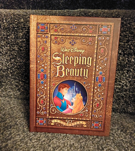 Disney editions sleeping - editions,